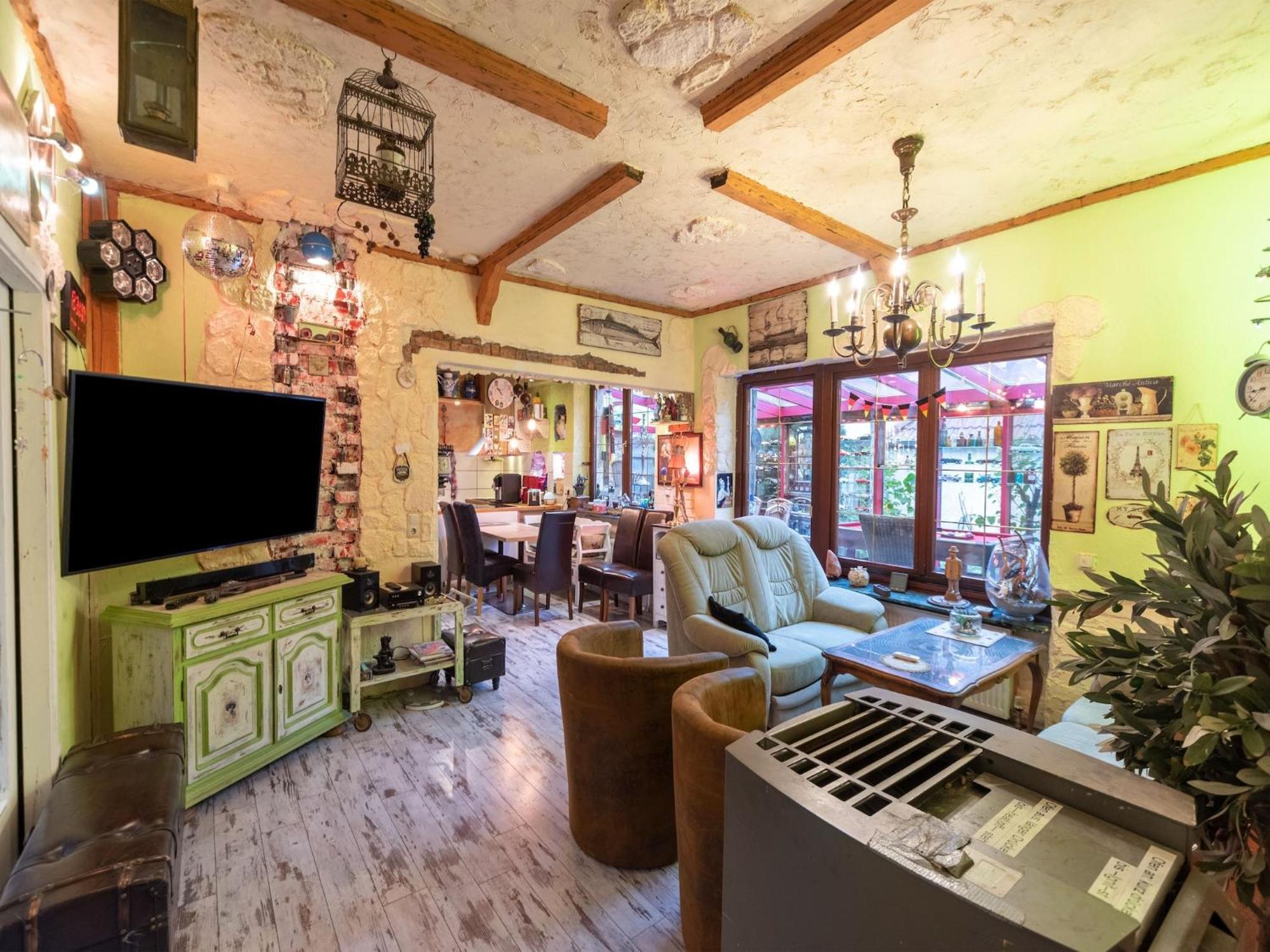 Comfortable Apartment In Wismar Mecklenburg With Fireplace Екстериор снимка