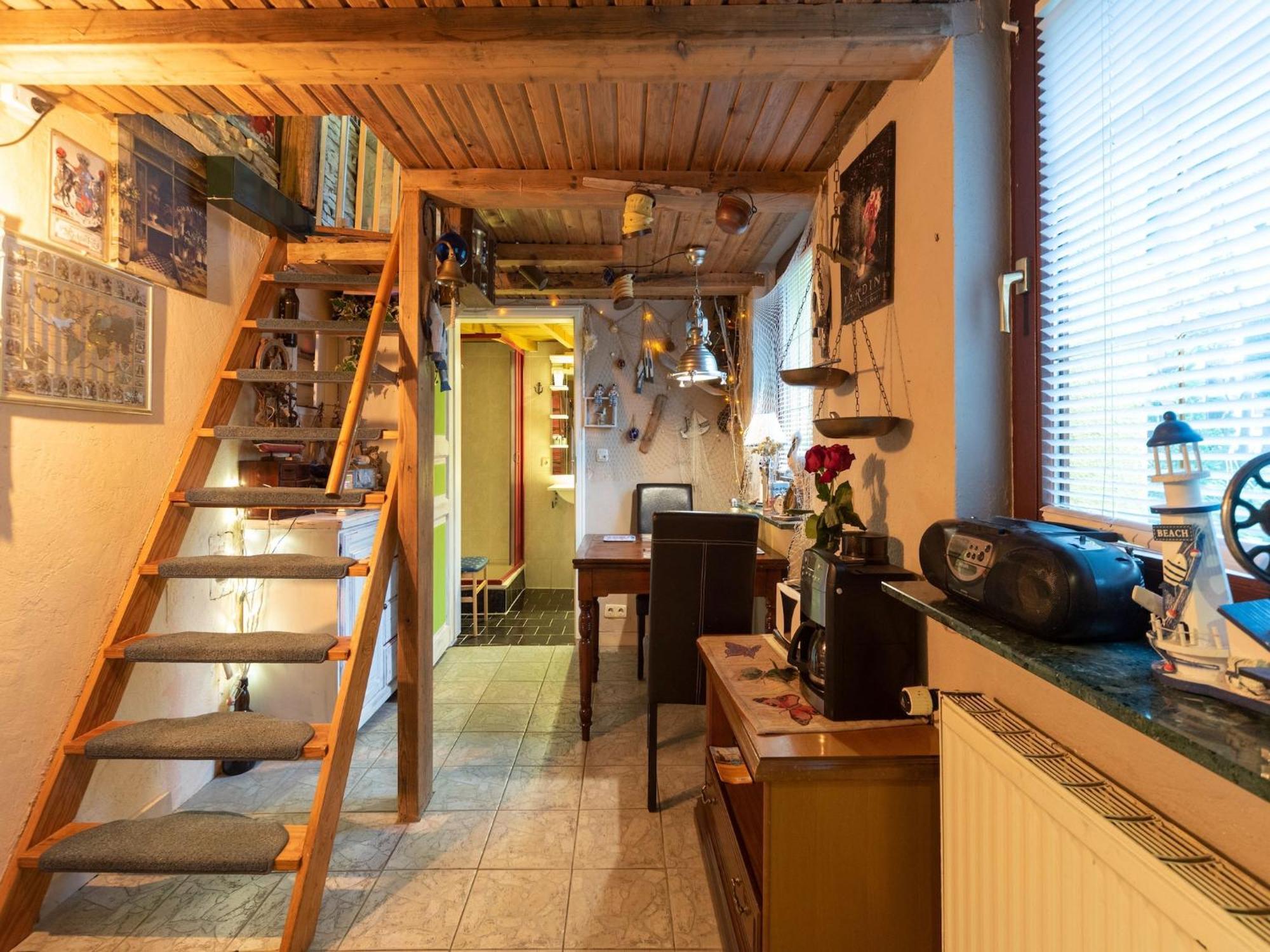 Comfortable Apartment In Wismar Mecklenburg With Fireplace Екстериор снимка